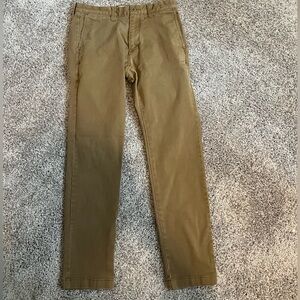 Madewell Slim Fit Chino’s Men’s 28x30 (fit like a 30x30)